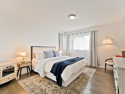 Master bedroom - 660  - 662 Rue Des Girolles, Sherbrooke (Brompton/Rock Forest/Saint-Élie/Deauville), QC - Indoor Photo Showing Bedroom