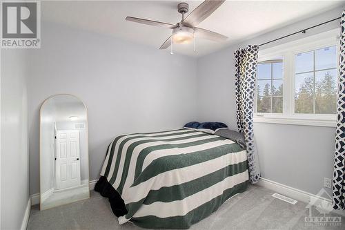 202 Grey Fox Drive, Ottawa, ON - Indoor Photo Showing Bedroom