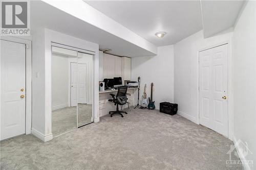 Flex Space, could easily be used as an office, sitting area or that extra bedroom. - 202 Grey Fox Drive, Ottawa, ON - Indoor