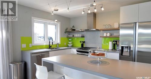 212 Dundurn Avenue, Dundurn, SK - Indoor Photo Showing Kitchen