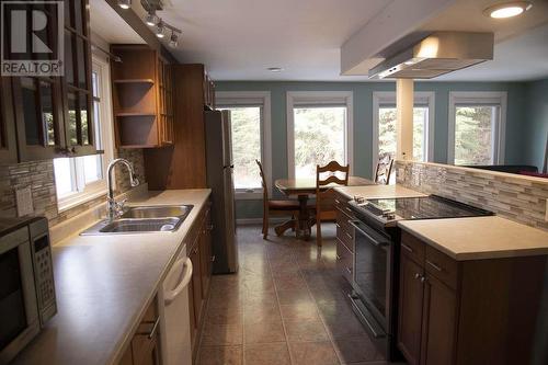 4937 Old Summit Lake Road, Prince George, BC - Indoor Photo Showing Kitchen With Double Sink