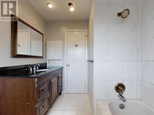 714 Conacher Drive, Toronto, ON - Indoor Photo Showing Bathroom