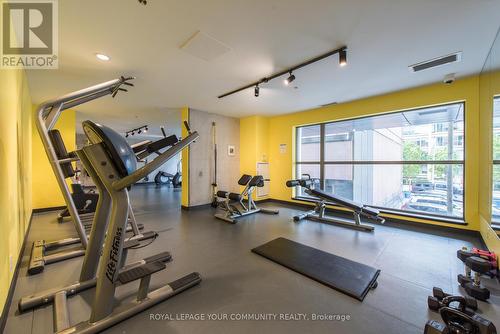 #624 -39 Brant St, Toronto, ON - Indoor Photo Showing Gym Room