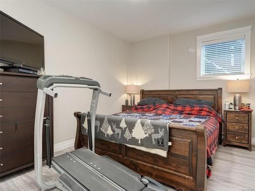 1210 Flint Ave, Langford, BC - Indoor Photo Showing Bedroom