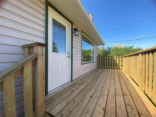 412 Oak Ave, Parksville, BC - Outdoor With Deck Patio Veranda With Exterior