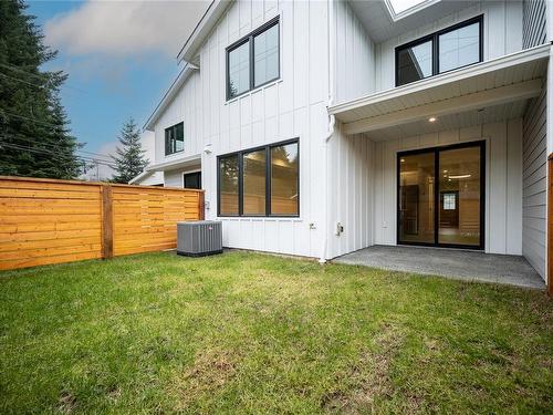 11-1090 Evergreen Rd, Campbell River, BC - Outdoor With Exterior