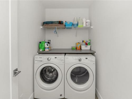 1210 Solstice Cres, Langford, BC - Indoor Photo Showing Laundry Room