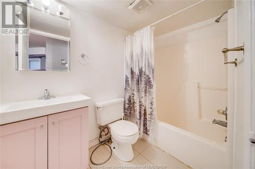 3000 Sandwich Street Unit# 314, Windsor, ON - Indoor Photo Showing Bathroom