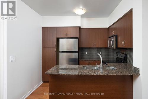 1507 - 2230 Lake Shore Boulevard W, Toronto, ON - Indoor Photo Showing Kitchen With Double Sink
