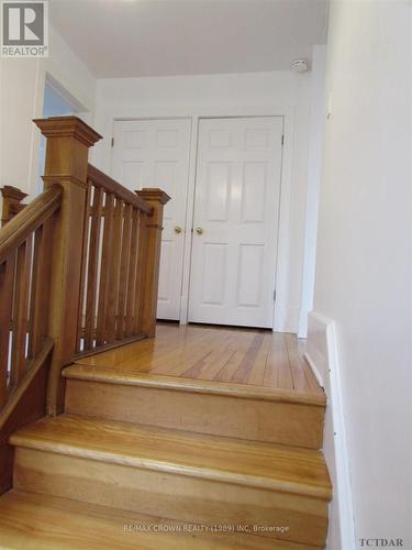 85 1St St, Smooth Rock Falls, ON - Indoor Photo Showing Bedroom