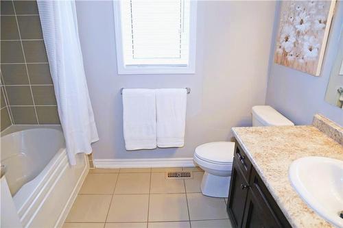 Second Bathroom - 527 Goldenrod Lane Lane|Unit #114, Kitchener, ON - Indoor Photo Showing Bathroom