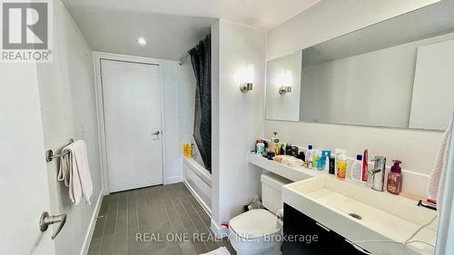 2816 - 25 Telegram Mews, Toronto, ON - Indoor Photo Showing Bathroom