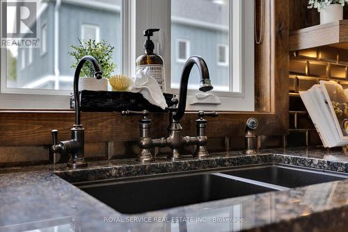 87 Loon Street, Kawartha Lakes, ON - Indoor Photo Showing Kitchen With Double Sink