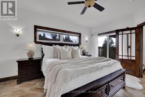 87 Loon Street, Kawartha Lakes, ON - Indoor Photo Showing Bedroom
