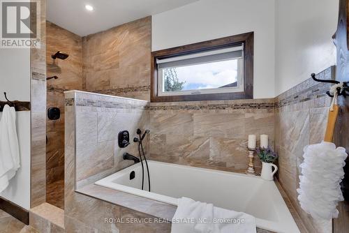 87 Loon Street, Kawartha Lakes, ON - Indoor Photo Showing Bathroom