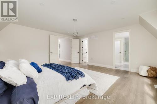 28 Oxford Street, Blandford-Blenheim, ON - Indoor Photo Showing Bedroom