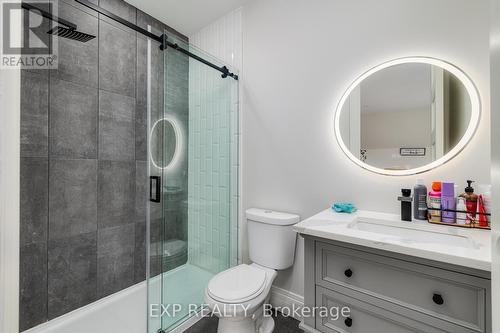 28 Oxford Street, Blandford-Blenheim, ON - Indoor Photo Showing Bathroom
