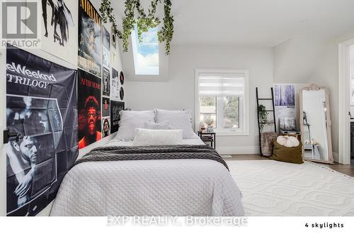 28 Oxford Street, Blandford-Blenheim, ON - Indoor Photo Showing Bedroom