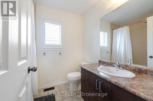 8799 Dogwood Crescent, Niagara Falls, ON - Indoor Photo Showing Bathroom
