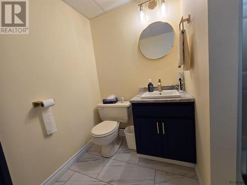 550 Bolger Ave, Temiskaming Shores, ON - Indoor Photo Showing Bathroom