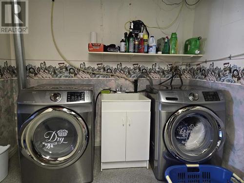550 Bolger Ave, Temiskaming Shores, ON - Indoor Photo Showing Laundry Room