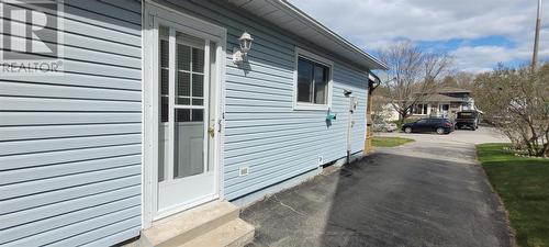 83 Laurier Ave, Elliot Lake, ON - Outdoor