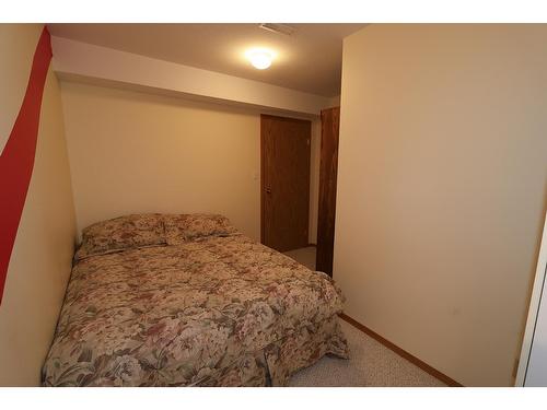 129 305Th Avenue, Kimberley, BC - Indoor Photo Showing Other Room