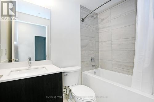609 - 6 David Eyer Road, Richmond Hill, ON - Indoor Photo Showing Bathroom