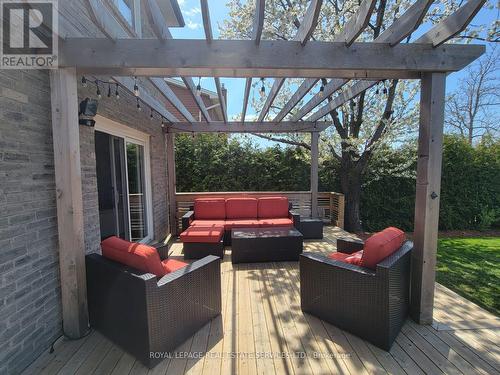 1019 Mesa Crescent, Mississauga, ON - Outdoor With Deck Patio Veranda With Exterior