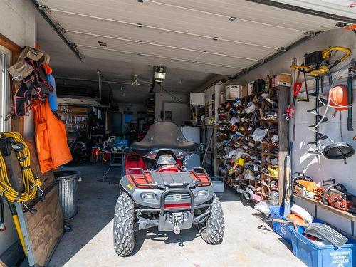 402 Birchgrove Road, Blindfold Lake, ON - Indoor Photo Showing Garage