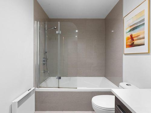 Bathroom - 102-235 Rue St-Vallier E., Québec (La Cité-Limoilou), QC - Indoor Photo Showing Bathroom