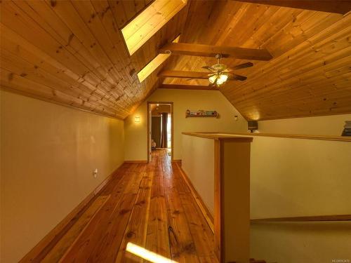 10285 Youbou Rd, Youbou, BC - Indoor Photo Showing Other Room