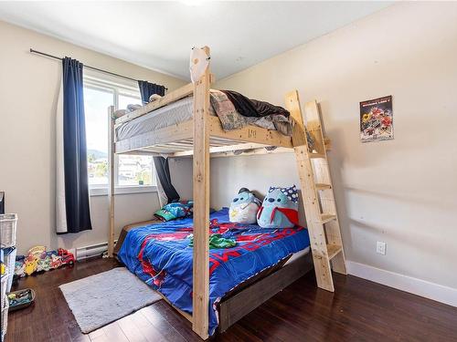 371 Applewood Cres, Nanaimo, BC - Indoor Photo Showing Bedroom