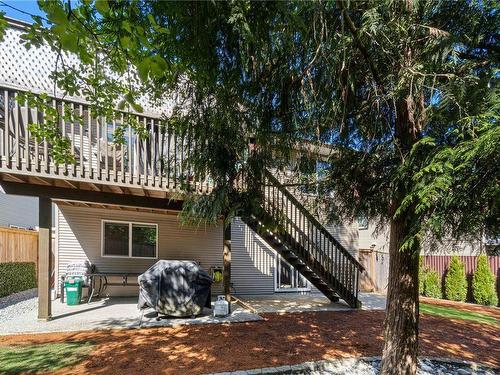 371 Applewood Cres, Nanaimo, BC - Outdoor With Exterior
