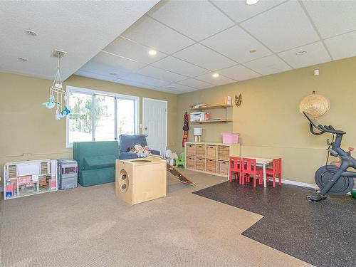 2481 Lynburn Cres, Nanaimo, BC - Indoor Photo Showing Other Room