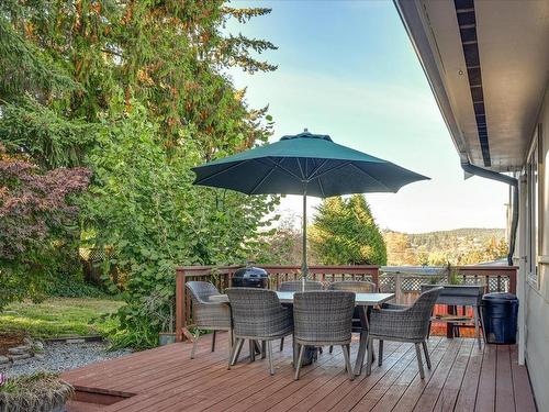 2481 Lynburn Cres, Nanaimo, BC - Outdoor With Deck Patio Veranda With Exterior