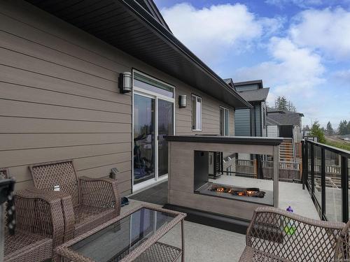 5814 Linley Valley Dr, Nanaimo, BC - Outdoor With Deck Patio Veranda With Exterior