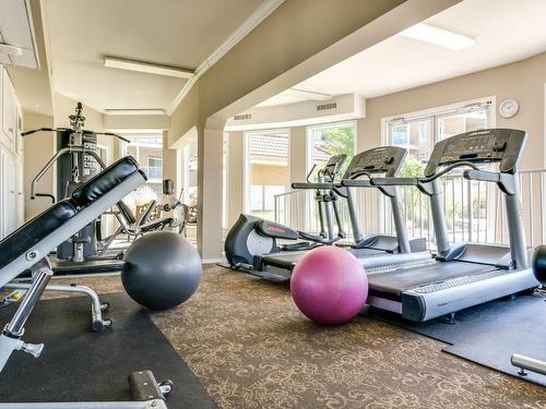 430-1088 Sunset Drive, Kelowna, BC - Indoor Photo Showing Gym Room