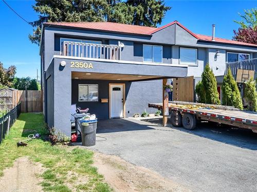 A-2350 Willemar Ave, Courtenay, BC - Outdoor