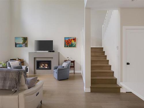 9262 Rideau Ave, North Saanich, BC - Indoor With Fireplace