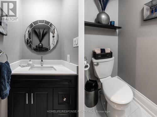 4045 Sasha Court, Mississauga, ON - Indoor Photo Showing Bathroom
