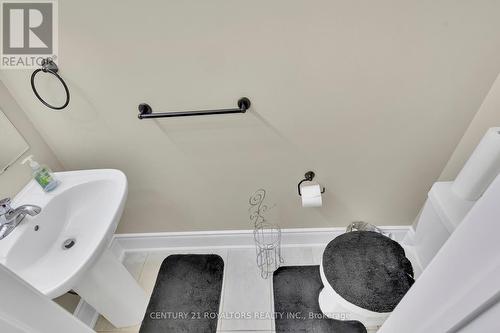 11 Bushwood Trail, Brampton, ON - Indoor Photo Showing Bathroom