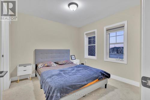 11 Bushwood Trail, Brampton, ON - Indoor Photo Showing Bedroom