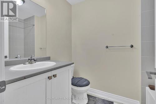 11 Bushwood Trail, Brampton, ON - Indoor Photo Showing Bathroom