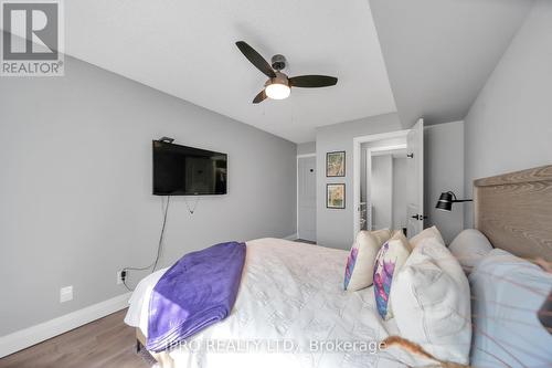 614 - 95 Trailwood Drive, Mississauga, ON - Indoor Photo Showing Bedroom