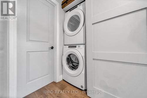 614 - 95 Trailwood Drive, Mississauga, ON - Indoor Photo Showing Laundry Room