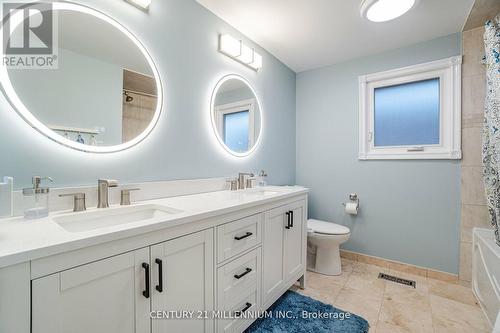 23 Howell Street, Brampton, ON - Indoor Photo Showing Bathroom