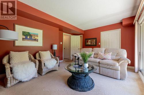 14 - 1160 Walden Circle, Mississauga, ON - Indoor Photo Showing Living Room