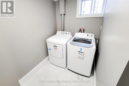 602 Jennifer Crescent, Burlington, ON - Indoor Photo Showing Laundry Room