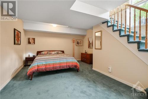 167 Central Park Drive, Ottawa, ON - Indoor Photo Showing Bedroom